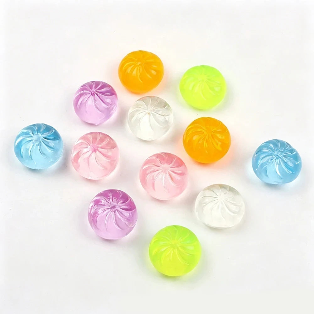 Squishy Steamed Bun Set - 5 Mini Glitter Dumplings in a Bamboo-Style Steamer